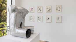 Ο Albert Oehlen κάνει σύγχρονη τέχνη σε χαρτί και έναν αλουμινένιο Ömega Man