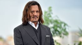 O Johnny Depp επιστρέφει στη σκηνοθεσία