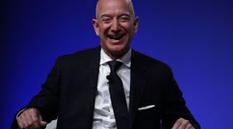 Νέο ρεκόρ κερδών έσπασε ο μεγιστάνας Jeff Bezos