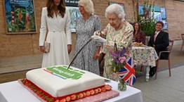 Τα αγαπημένα ποτά και φαγητά της Βασίλισσας Ελισάβετ