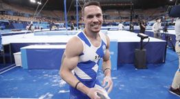 Μπήκαμε στο δωμάτιο του Λευτέρη Πετρούνια στο Ολυμπιακό Χωριό