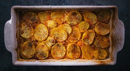 Πατάτες στον φούρνο με μπίρα