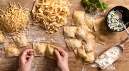 Πώς οι Ιταλοί τρώνε συνέχεια ζυμαρικά και δεν παχαίνουν