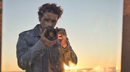 Η Pepe Jeans ενώνει τις δυνάμεις της με τον Brooklyn Beckham