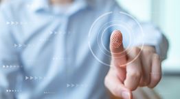 Μόλις μάθαμε ότι τα δακτυλικά μας αποτυπώματα δεν είναι μοναδικά