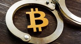 Σχεδόν 1 δισεκατομμύριο ευρώ χάθηκαν σε μία απ&#39; τις μεγαλύτερες απάτες στην ιστορία των κρυπτονομισμάτων