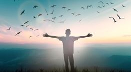 3 τρόποι για να παραμένεις αισιόδοξος, σύμφωνα με το Harvard