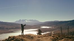 Dream job alert: Στη Σκωτία ψάχνουν ζευγάρι για να μένει σε μία ονειρική τοποθεσία