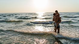 Όλη η αλήθεια για το σεξ στο νερό