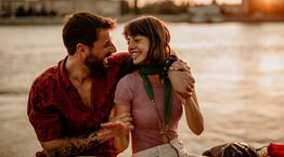 Τι να μην πεις στο πρώτο ραντεβού για να πάει καλά