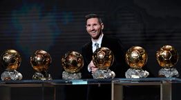 Ο Leo Messi κερδίζει Χρυσή Μπάλα και στο στυλ