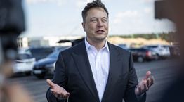 Η σχεδόν κινηματογραφική ζωή του Elon Musk