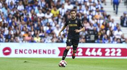 Ο αριστοκρατικός Cesc Fabregas τα φέρνει όλα στα μέτρα του