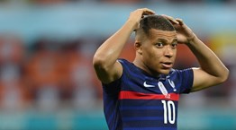 Κι αν ο Kylian Mbappé έχασε τη μπάλα;