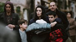 Το Antlers, τα Καλάβρυτα 1943 και ό,τι νέο παίζει στους κινηματογράφους