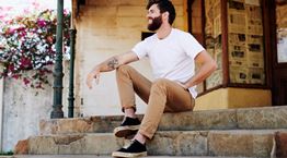 Summer 2023: Αυτά είναι τα παπούτσια που χρειάζεται να έχεις μαζί σου στις διακοπές