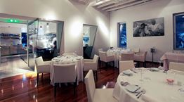 Botrini’s και Canaves Oia μαγειρεύουν για το προσωπικό των νοσοκομείων