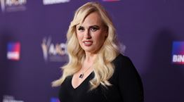 Η Rebel Wilson έκανε για πρώτη φορά σεξ στα 35 της