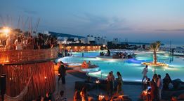 O dj Valeron στο Pacman του Andronis Arcadia