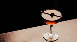 Tasty Awards 2024 x Esquire: Τα ξεχωριστά μπαρ των Αθηνών