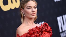 Τι λέει η Margot Robbie για την οσκαρική χυλόπιτα της Αμερικανικής Ακαδημίας στη Barbie