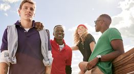 #SeasonFavorites: Το ιδανικό polo shirt για την γκαρνταρόμπα σου