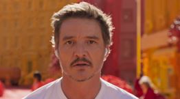 Τα AirPods 4 βοηθούν τον Pedro Pascal να ξεπεράσει έναν χωρισμό