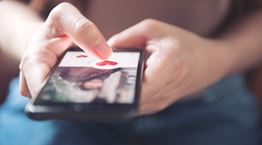 Πώς η Meta χρησιμοποιεί δεδομένα μας προς όφελός της