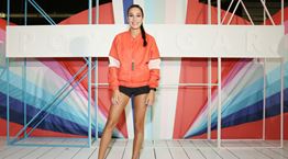 Η βασίλισσα του fitness στο Instagram έχει ελληνική καταγωγή