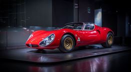 Δέος απέναντι στην Alfa Romeo 33 Stradale