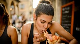 Οι κίνδυνοι της "ελεύθερης μέρας" στη δίαιτα