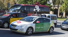 Πώς θα 'εξαφανίσεις' το σπίτι σου από το Google Street View και γιατί πρέπει να το κάνεις