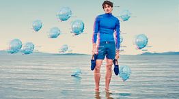 Στους κοσμικούς κήπους της νέας καμπάνιας Kalogirou