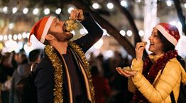 Μπιζάρ έθιμα Πρωτοχρονιάς απ&#39; όλο τον κόσμο