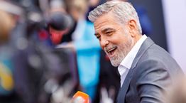 Ο George Clooney αισθάνεται τυχερός στην τοποθεσία Χόλιγουντ