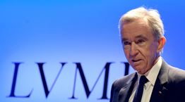Κάτι τρέχει με την περιουσία του Bernard Arnault
