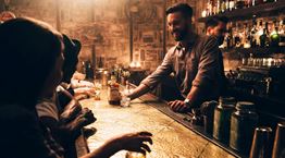 Το Jack Daniel’s κάνει τις βραδιές μας να μετρούν