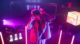 Η νέα φιάλη της Stoli Vodka μας καλεί να ανακαλύψουμε το δικό μας Spirit of Change