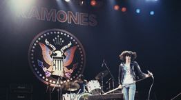 Οι Ramones και το πιο rock n&#39; roll logo της ιστορίας