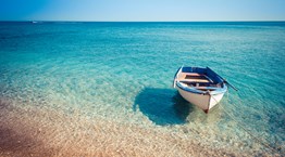 Οι 545 ελληνικές παραλίες με Γαλάζια Σημαία για το 2021