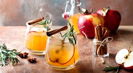 Ζεστά cocktails για τις ημέρες των γιορτών