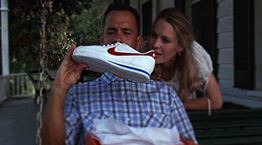 Τα sneakers που αγαπήσαμε στο σινεμά