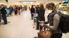 Ο κορονοϊος γονάτισε τον ελληνικό τουρισμό