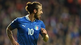 Ο άνθρωπος που έκοψε την μπάλα για τις μπύρες και το bbq