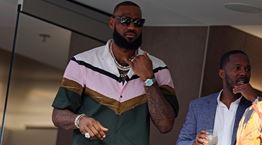Το Patek Philippe του LeBron James από το Super Bowl κοστίζει -φυσικά- μια περιουσία