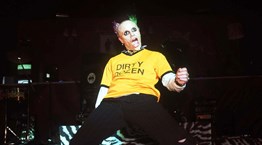 Οι Prodigy ετοιμάζουν το πρώτο τους ντοκιμαντέρ