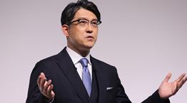 O CEO της Toyota, Koji Sato μίλησε ξεκάθαρα για τα ηλεκτρικά αυτοκίνητα
