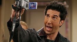 Οι πιο αστείες στιγμές του Ross στα Φιλαράκια