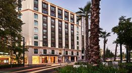 Athens Capital Hotel-MGallery: Νέα εποχή φιλοξενίας στην καρδιά της Αθήνας