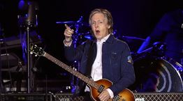 Ο Paul McCartney γιόρτασε τα 80 του χρόνια στη Μύκονο